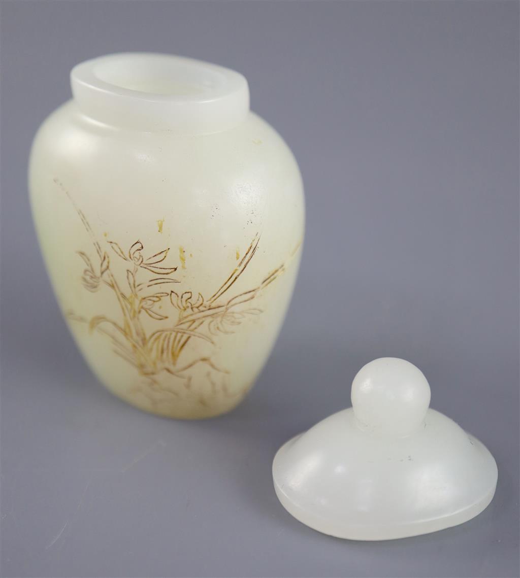 A Chinese miniature white jade inscribed jar and cover, 6.2cm